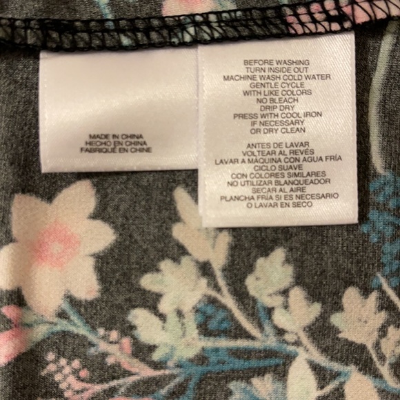 Brand: Anne Klein Color: Multicolored Size: Large - Picture 6 of 6